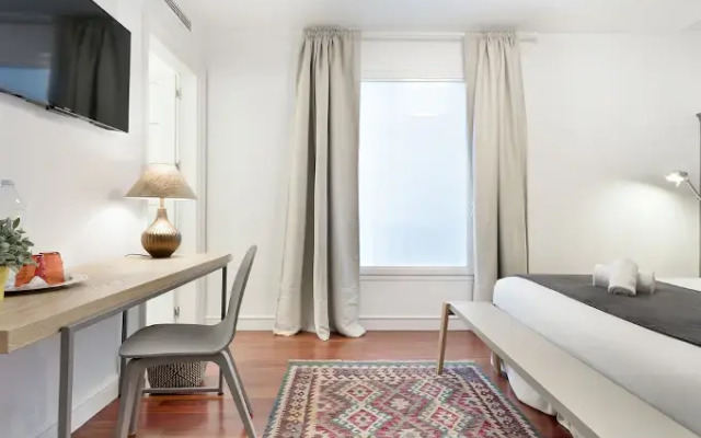 Milton House Gran Vía