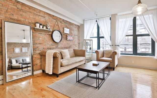 Gorgeous Loft in Old Montreal