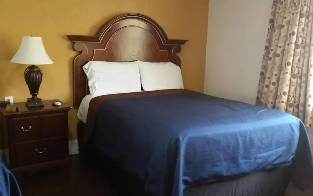 American Regency Inn