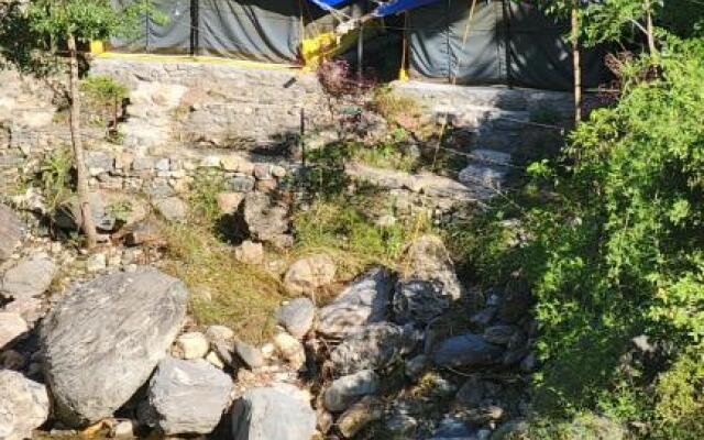 Hobo Rivercamp