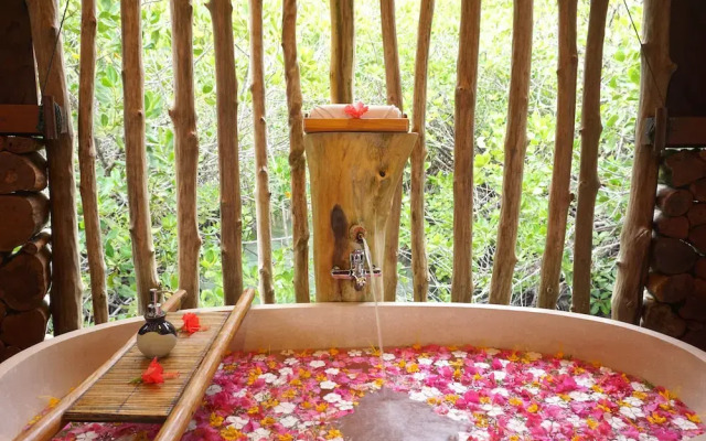 Raja Ampat Dive Lodge