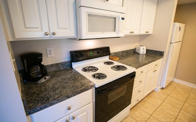 2BR Luxury Condos in New Bern
