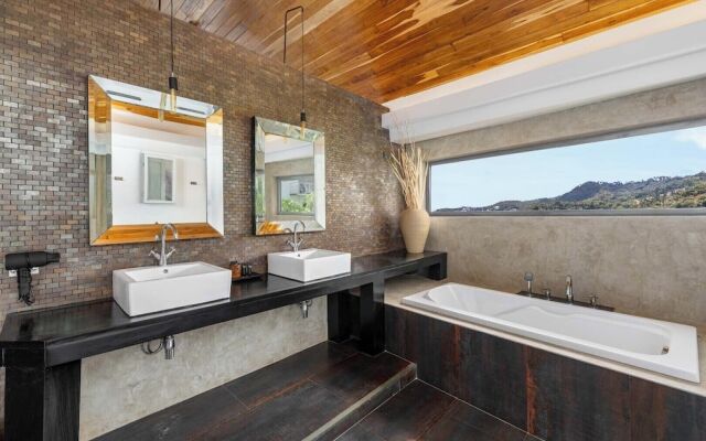 Serene Escape Villa in Chaweng - KBR20