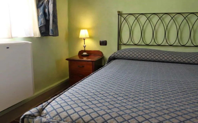 Castello Montegiove Country House