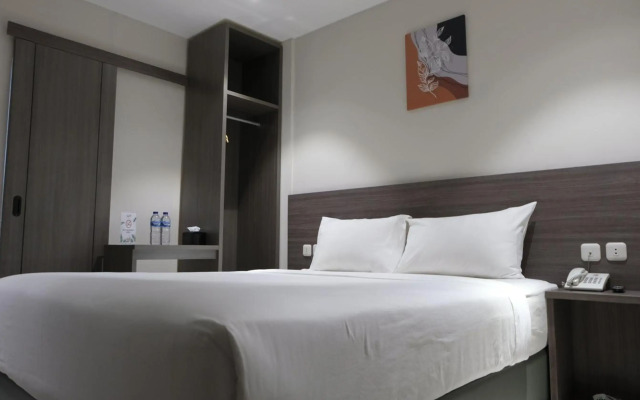 Lun Hotel Manado
