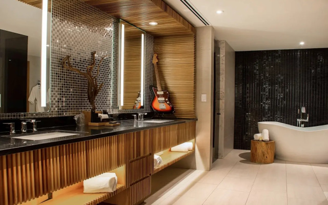 Hard Rock Hotel Los Cabos All Inclusive