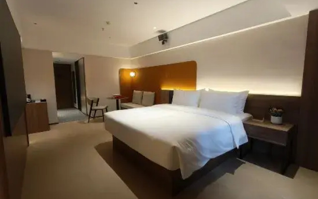 Imperial Dragon Bay Rojoy Hotel