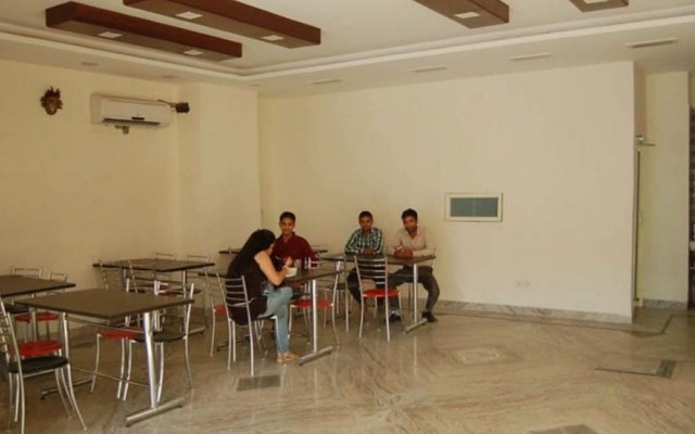 Hotel Sangam Pacific