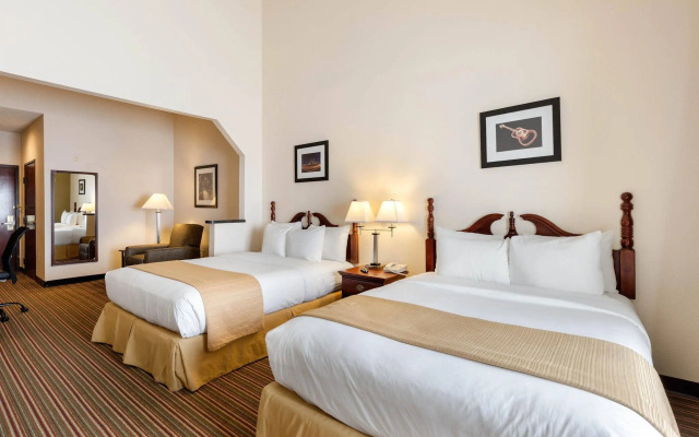 Quality Inn & Suites West Chase