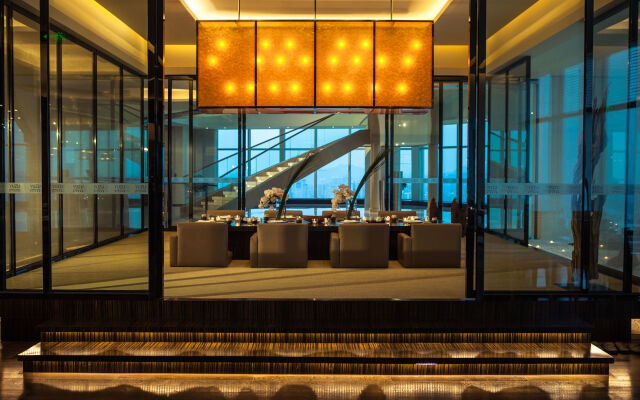 Renaissance Huizhou Hotel