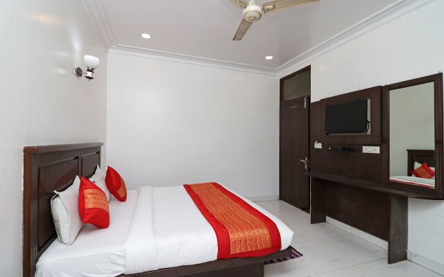 OYO Flagship 10562 Kumar palace