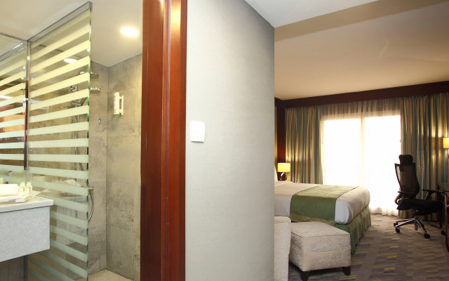 Holiday Inn Al Khobar - Corniche by IHG
