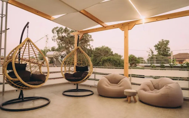 Sirens Luxury Apartments Palouki