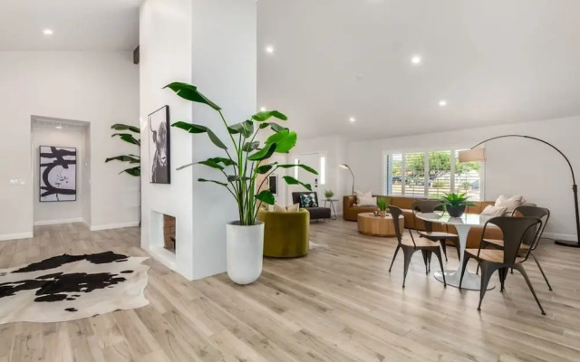 The Larkspur 2 Masters Heated Pool Gameroom