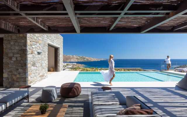 Untold Mykonos
