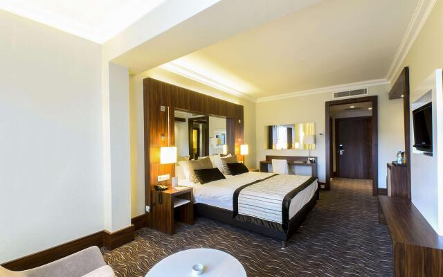 Ikbal Thermal Hotel & Spa