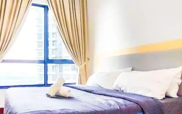 Mall Suite at Sunsuria Setia Alam by HCK