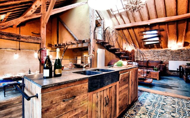 Elegant Farmhouse in Durbuy with Sauna