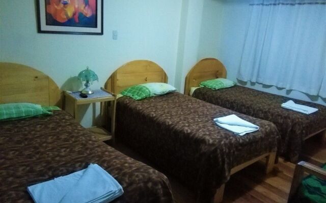 Villa Betty Hostal B&B