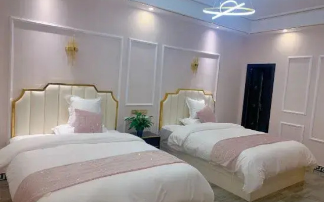 Qilian Huangxuan Homestay