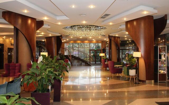 Конгресс-отель «Ареал»