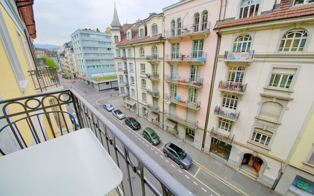 Hitrental City Apartments