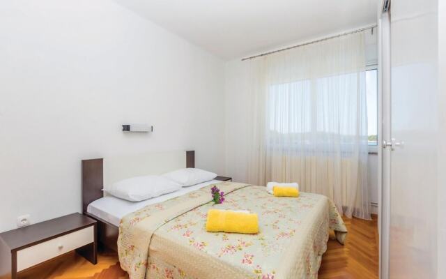 Nice Home in Palit With Wifi and 2 Bedrooms