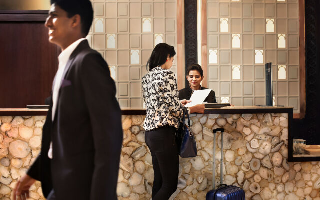 Mercure Hyderabad KCP Hotel