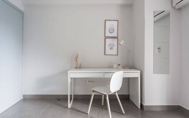UPSTREET Modernized & Spacious 2BD Apartment in Chalandri