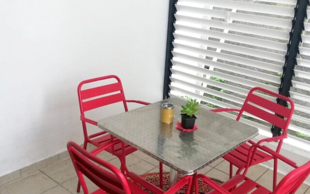 Apartment With one Bedroom in Saint-denis, , With Furnished Balcony and Wifi - 30 km From the Beach
