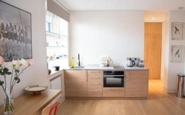 Renovated Studio Heart Of Chelsea