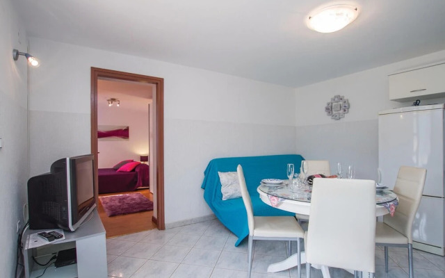 Awesome Home in Labin With Wifi and 1 Bedrooms