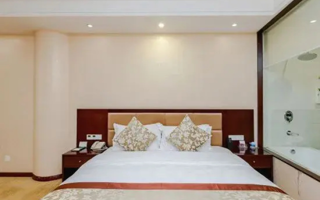Fulong Hotel