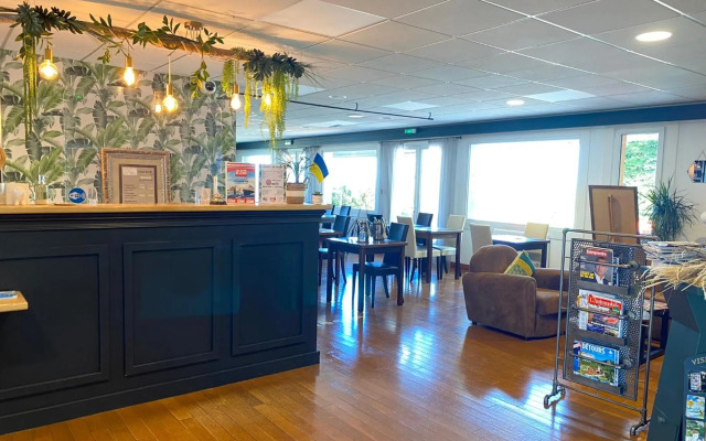Shelder Hotel