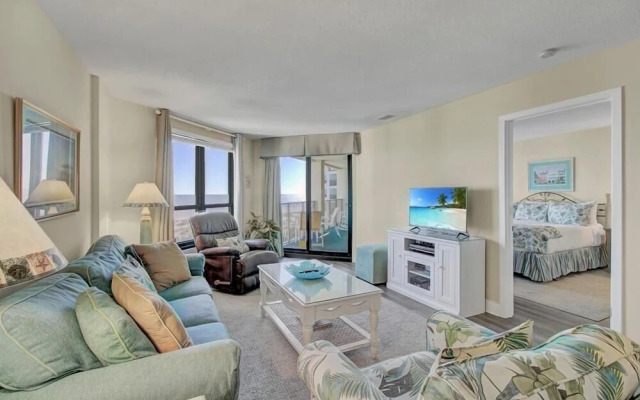 Summerhouse 305 by Wild Dunes, Oceanfront