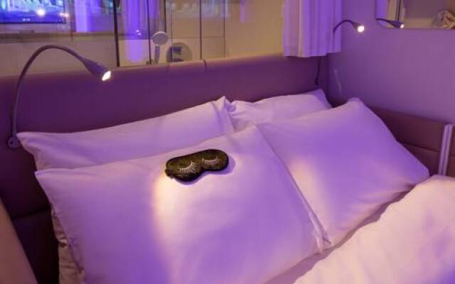 YOTELAIR Paris CDG - Transit Hotel