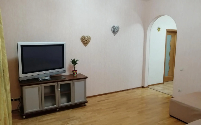 Апартаменты на улице Адоратского 1