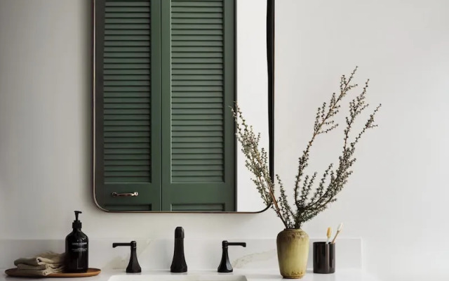 Memoir Wedgewood Houston