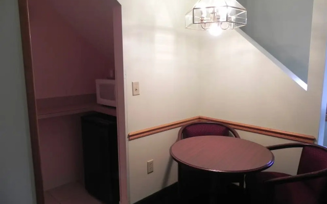 Mohican Resort Motel