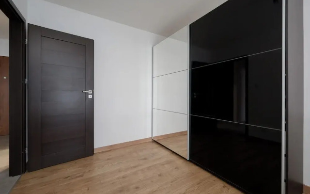 Apartment Dmowskiego by Renters Prestige