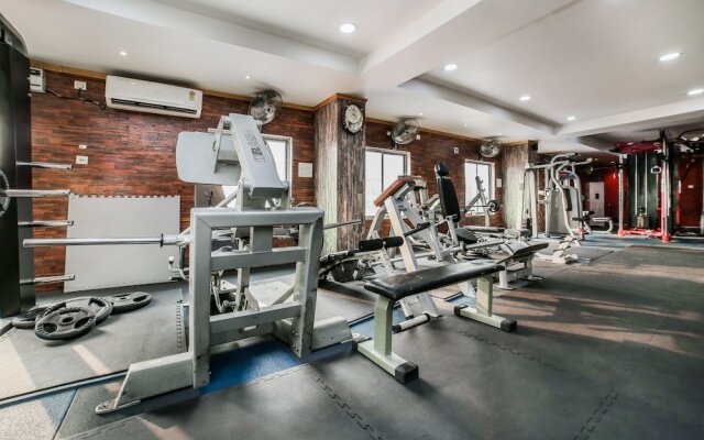 OYO 23682 City Lodge