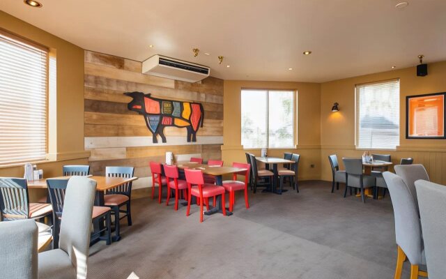 Premier Inn Gloucester (Longford)