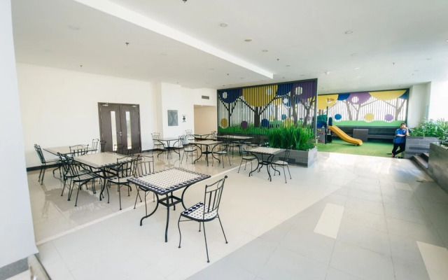 River Gate Apartment