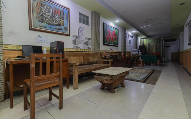 OYO 3957 Boarding House Boss