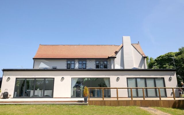 The Whitehouse Peterlee