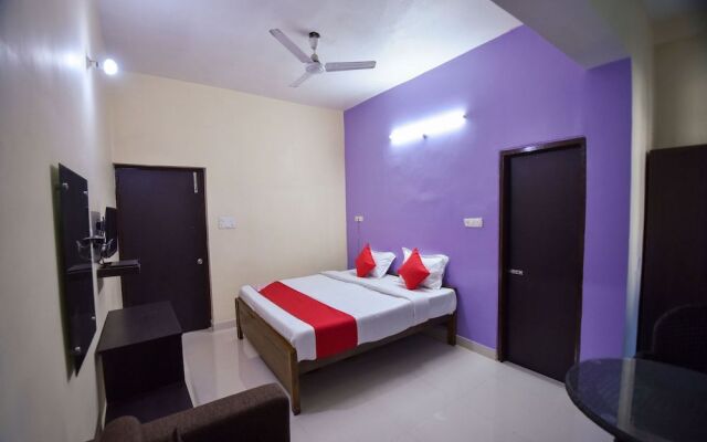 Oyo Home 3688 Apartment Palace