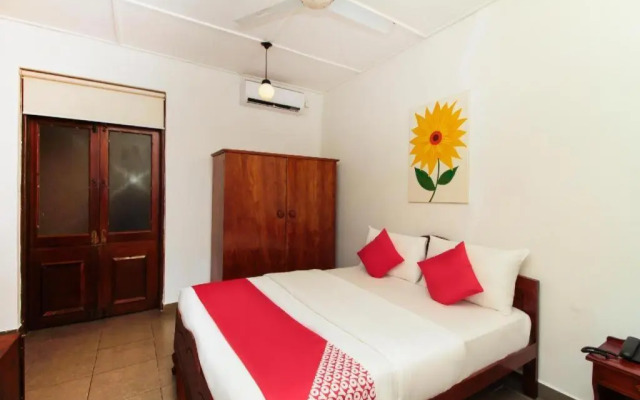 Sea View Apartment by OYO Rooms