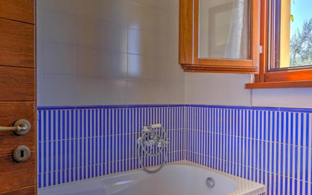 Vocabolo Menicaglie 6