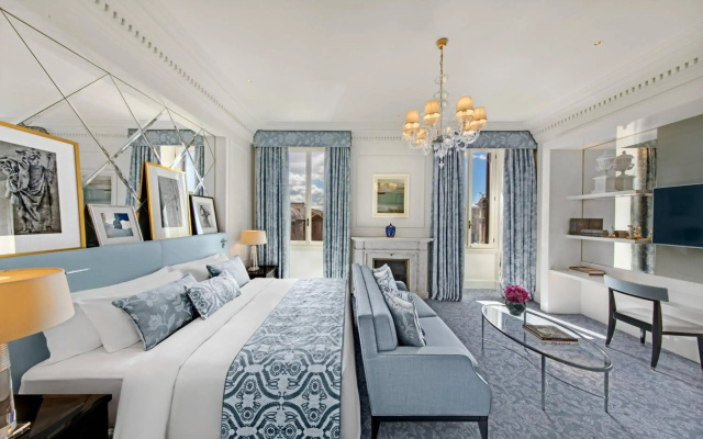 Отель The St. Regis Rome