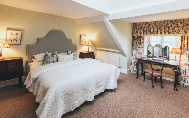 Rowton Castle Hotel